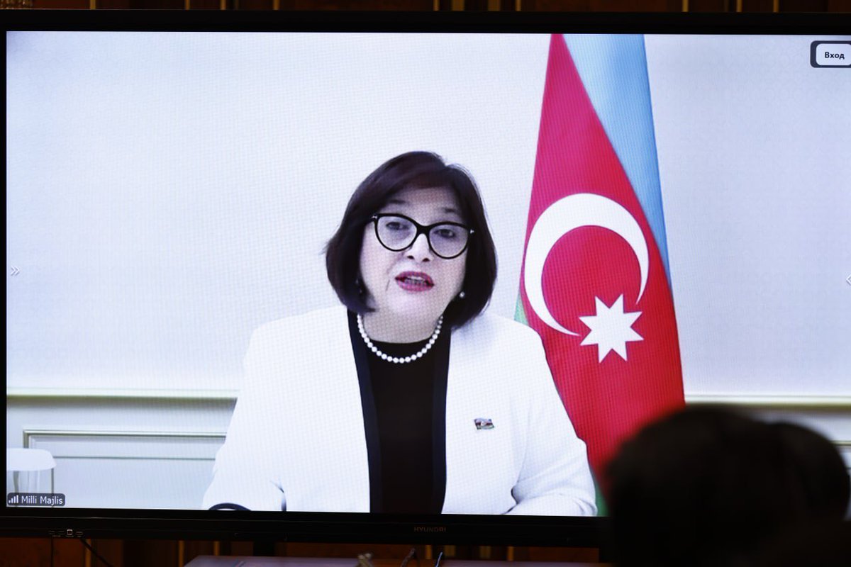 TNarbaeva's tweet photo. The meeting of the Dialogue of Women Leaders of Central Asia and Azerbaijan was held under Uzbekistan’s chairmanship.

We welcome our Azerbaijani colleagues @Speaker_Az joining the Dialogue. With  the strong political will of the heads of state, the platform continues to grow as a stable and impactful mechanism.

Key initiatives include launching a “Women in Science Leadership” platform in Bukhara, expanding women’s entrepreneurship and economic opportunities, and advancing innovation through AI and digital technologies.

#Uzbekistan #Cooperation #Parliament