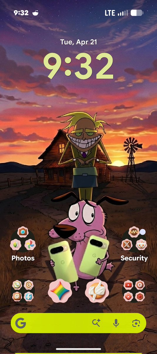 Tito_Esc's tweet image. Wallpaper on my Pixel 10 🤣 made with Gemini AI
#wallpaper #pixel10 #teampixel #couragethecowardlydog