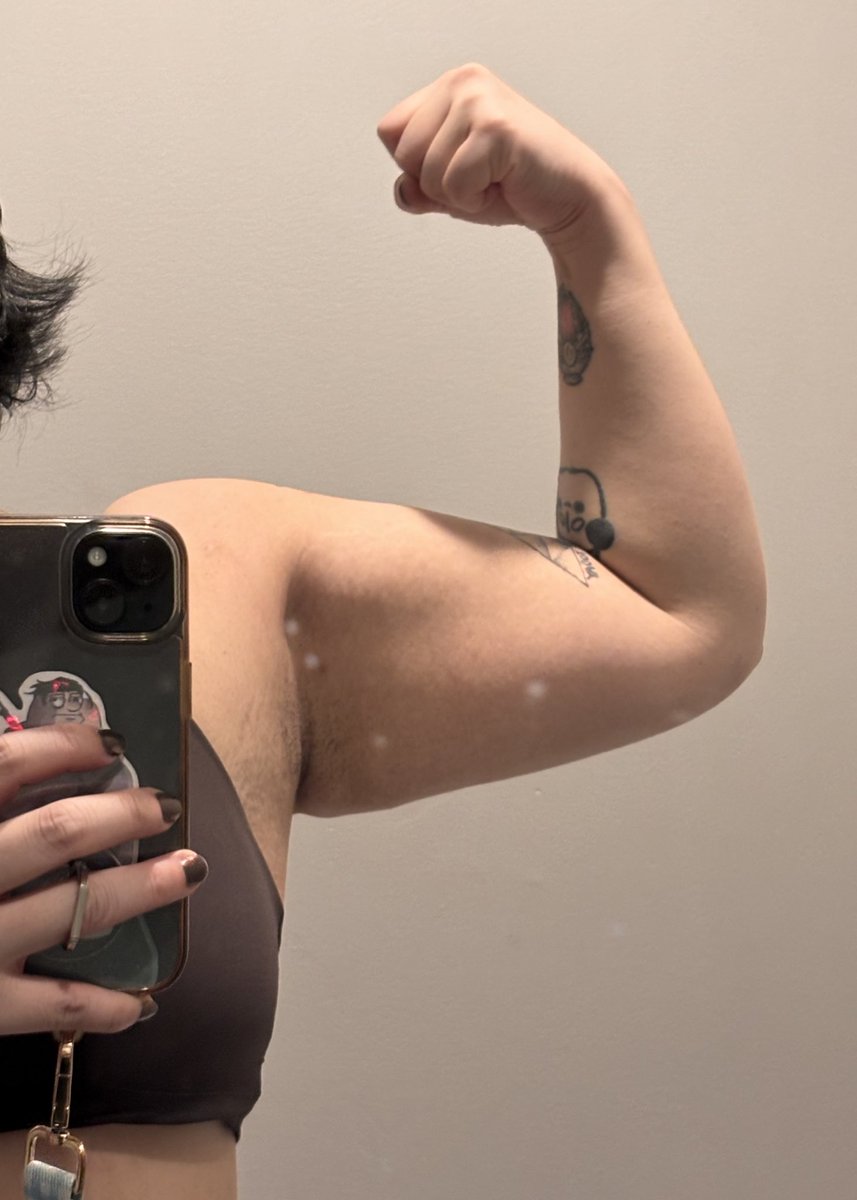 Ophelia Spectre 👻💙 Magical Ghoul Vtuber 💙👻 tweet media