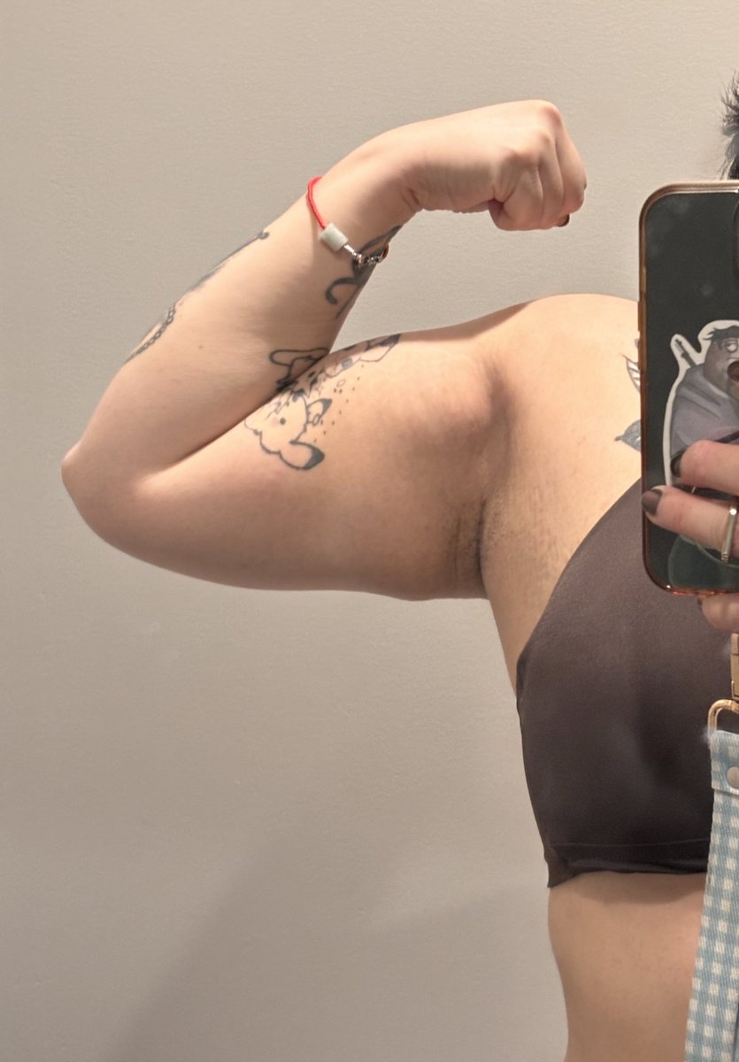 Ophelia Spectre 👻💙 Magical Ghoul Vtuber 💙👻 tweet media