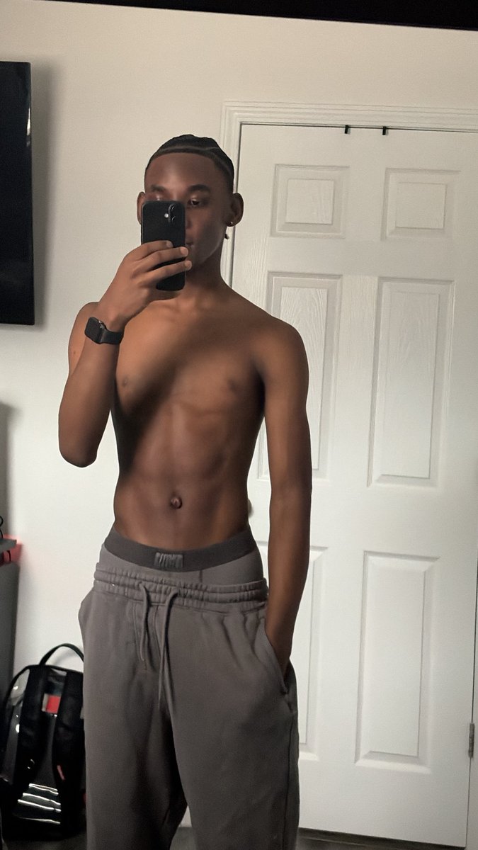 mari (@maarskio) on Twitter photo 