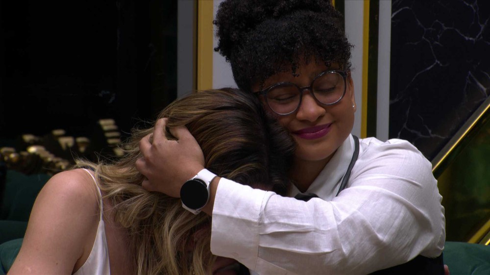 toptv90's tweet photo. Milena fica em segundo lugar no BBB 26, com 17,29% dos votos 

#RedeBBB #finalbbb #batepapoBBB #BBB26 #BBB26 https://t.co/q0g5cKdmwZ