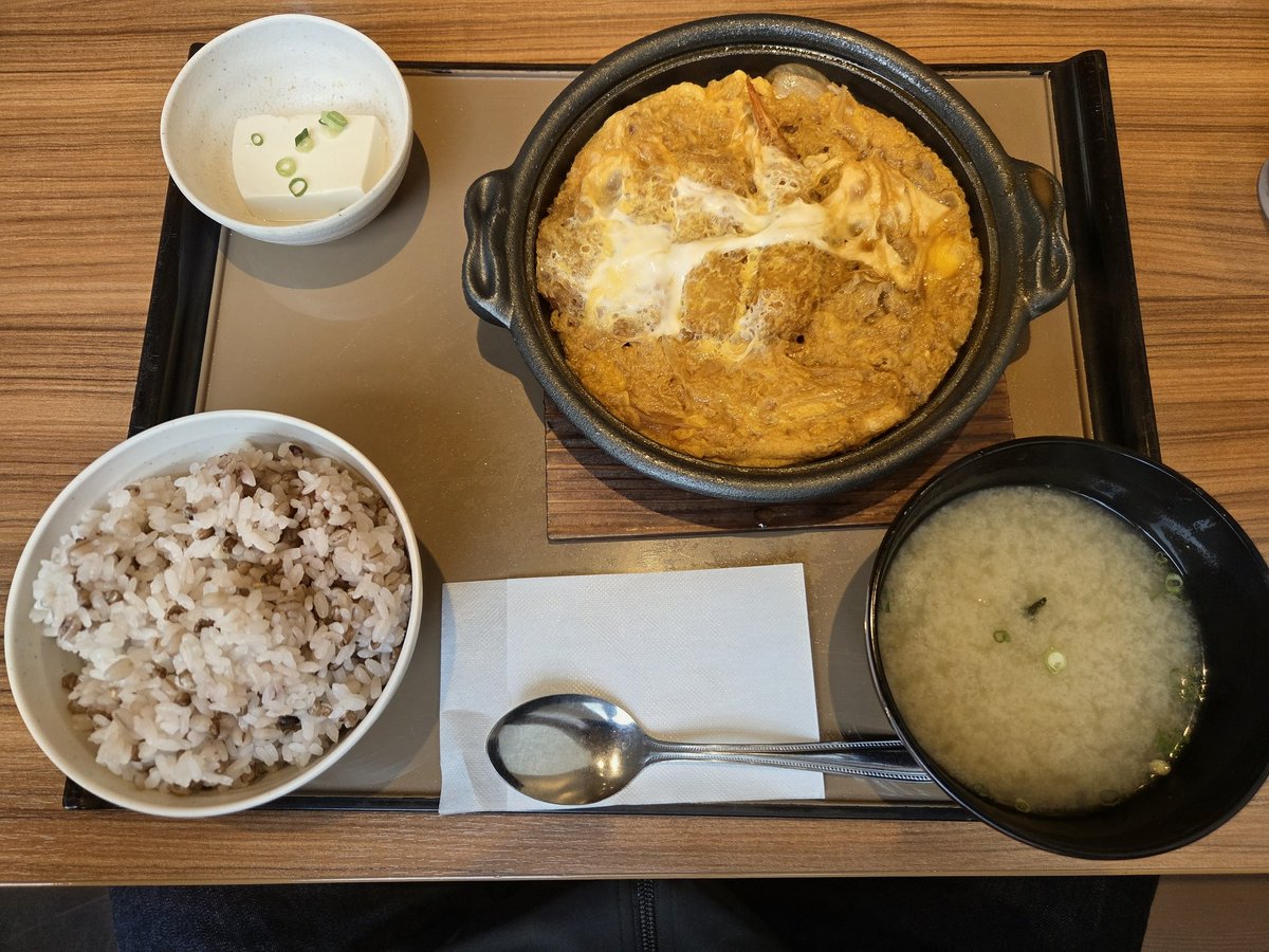 快適な住環境づくりのお手伝い　coat work tweet media