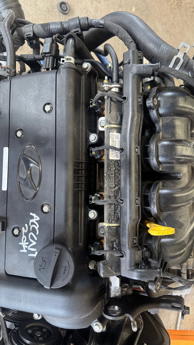 parts49765's tweet image. Need a replacement engine for a 2014 Hyundai Accent? We have a run &amp;amp; tested G4FC 1.6L petrol long block (no accessories/transmission). In stock — get details here: wix.to/shhkUr5 #HyundaiAccent #Engine #AutoParts #NowWrecking