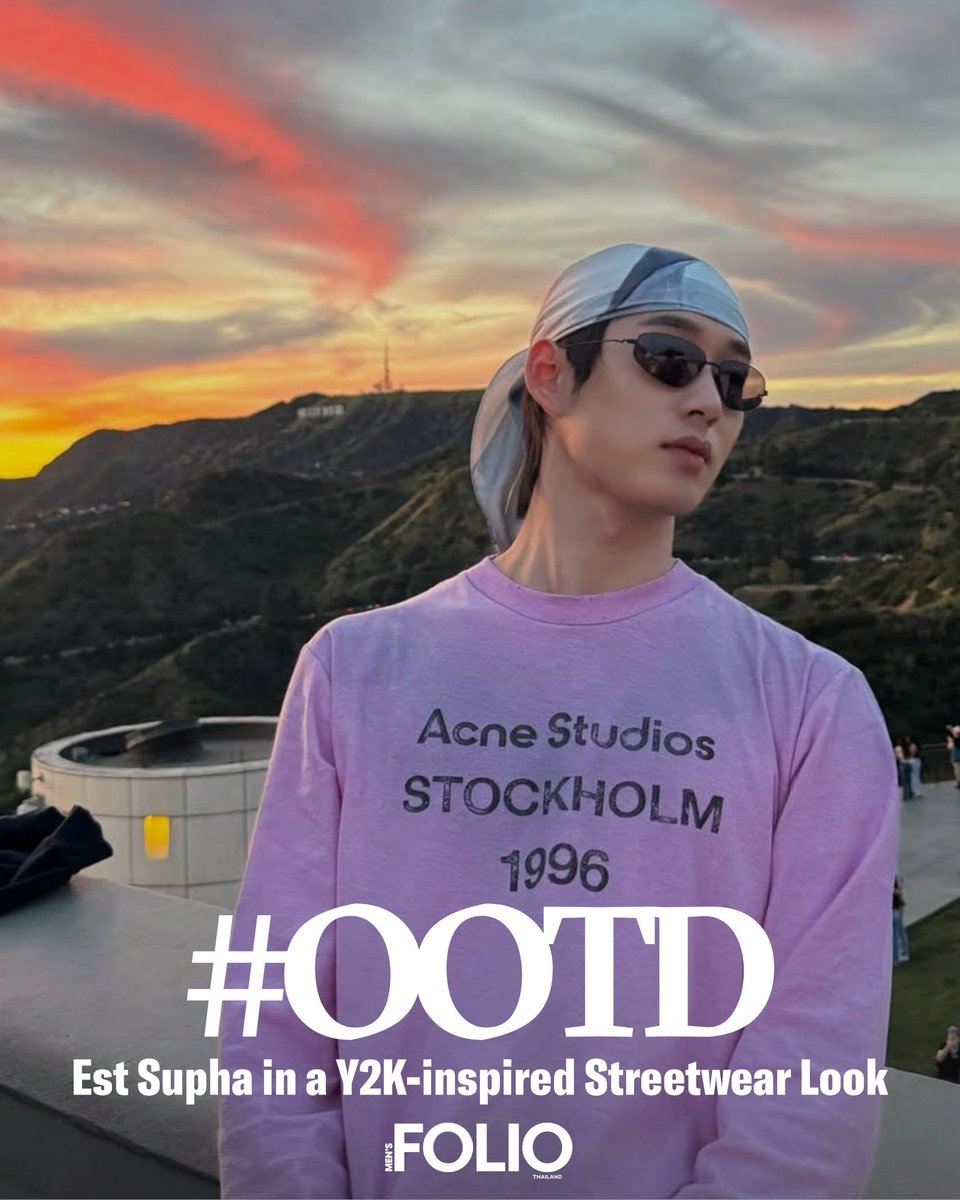 MensFolioTH's tweet image. #OOTD | ถอดรหัสสไตล์ Y2K Streetwear สุดคูลของ เอส ศุภ (@EstRvp) กับการหยิบเอากลิ่นอายแฟชั่นยุค 90s - 2000s มาปัดฝุ่นใหม่ให้กลายเป็นลุค High-Street ที่ผสมผสานความขี้เล่นแบบหนุ่มสเก็ตเตอร์ และความเท่สไตล์ฮิปฮอปได้อย่างลงตัว

#MensFolioThailand
#est_rvp
#EstSupha
#EstRvp
#WilliamEst