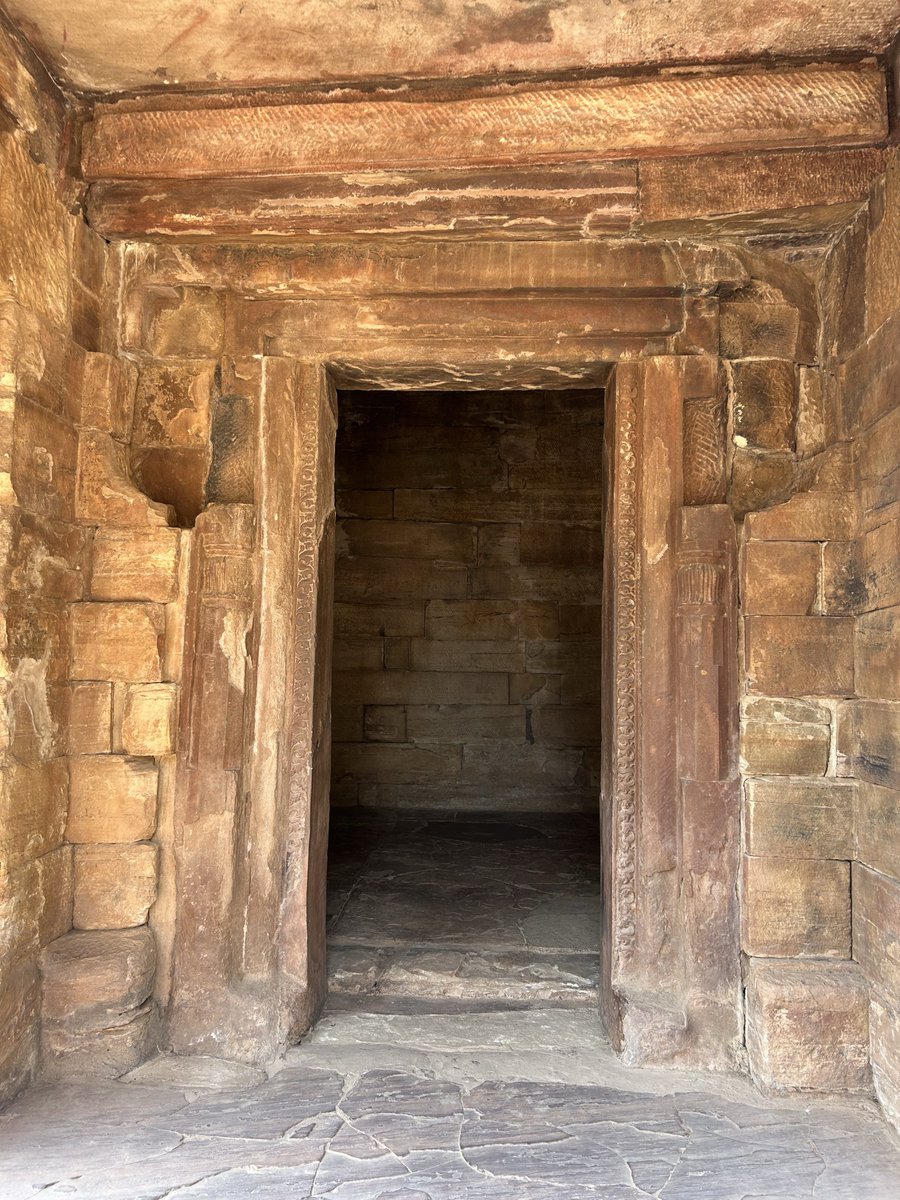 BishtLokinder's tweet image. Temple at Sanchi Stupa  (My Click) built in the 5th CE during the reign of Chandragupta II of the great #GuptaDynasty. It is widely regarded as one of the earliest known free-standing structural temples in India and a foundational model for later #Hindu temple architecture. Its