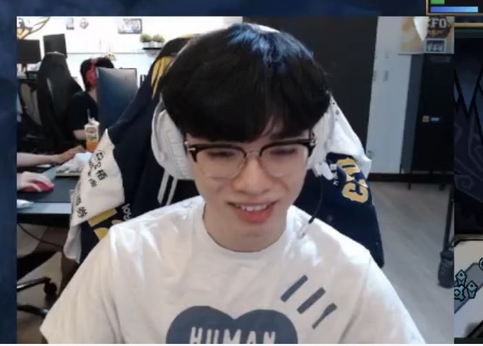 __hoshizora1's tweet image. 20260422
▷ #CTBCFlyingOyster - #CFO #Doggo #도고 #小柴銓

お誕生日のプレゼント🎁

🍀HUMAN MADE DAILY S/S T-SHIRT #260114