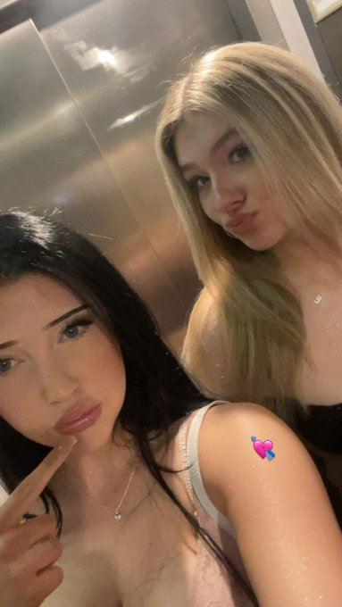 mel mayumi tweet media