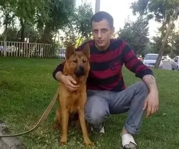 🚨’SAPIK’ diye LİNÇ EDİLEREK ÖLDÜRÜLMÜŞTÜ: Kız çocuğu gerçeği itiraf etti

3 Nisan 2022'de Diyarbakır’daki bir parkta oturan kız çocuğunun fotoğrafını çektiği iddia edilen Ergün Arslan bir grup saldırgan tarafından uğradığı işkence neticesinde hayatını kaybetmişti.

📌Yaralı