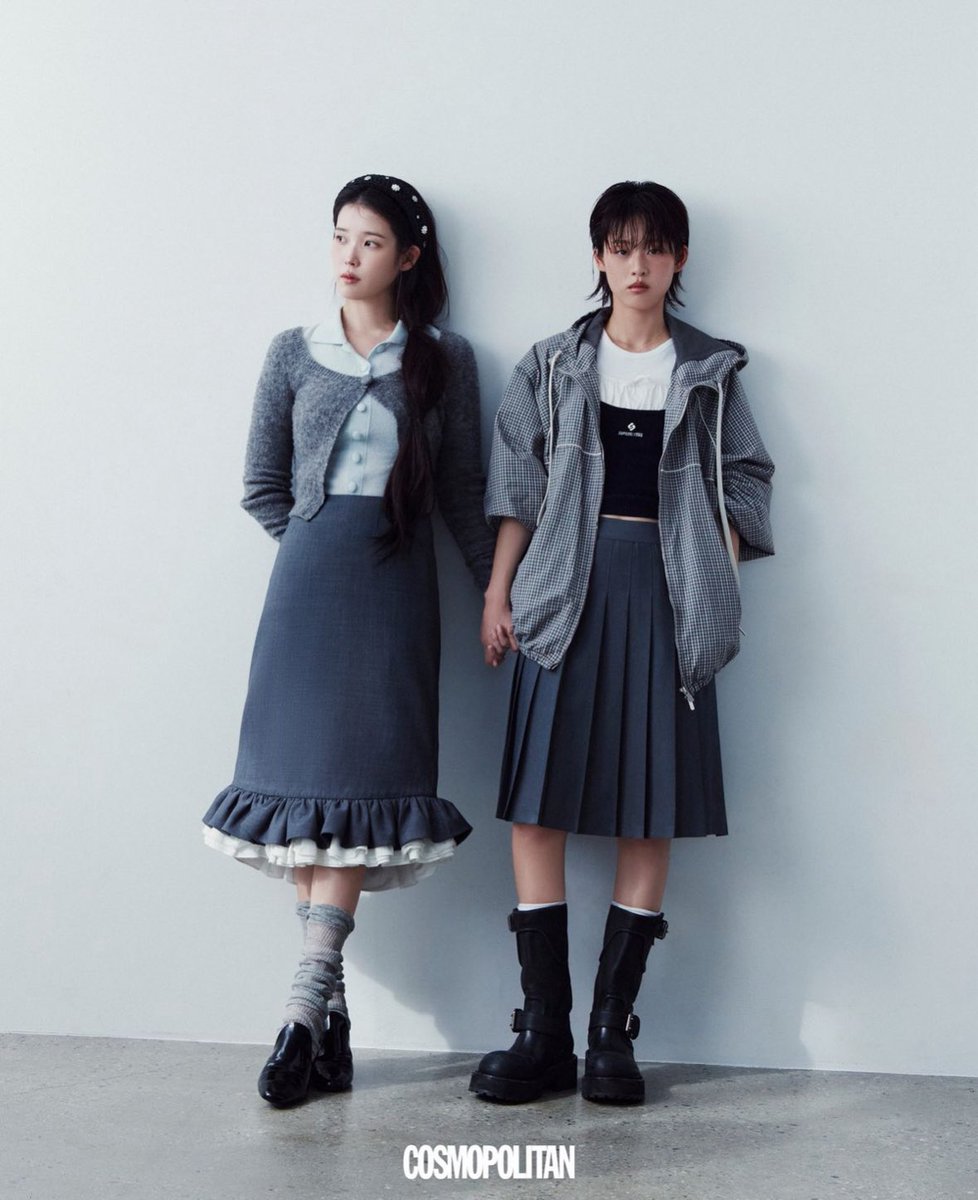 uchieun's tweet photo. happy lesbian visibility week to you too what the hell https://t.co/7rvTf1zJmC