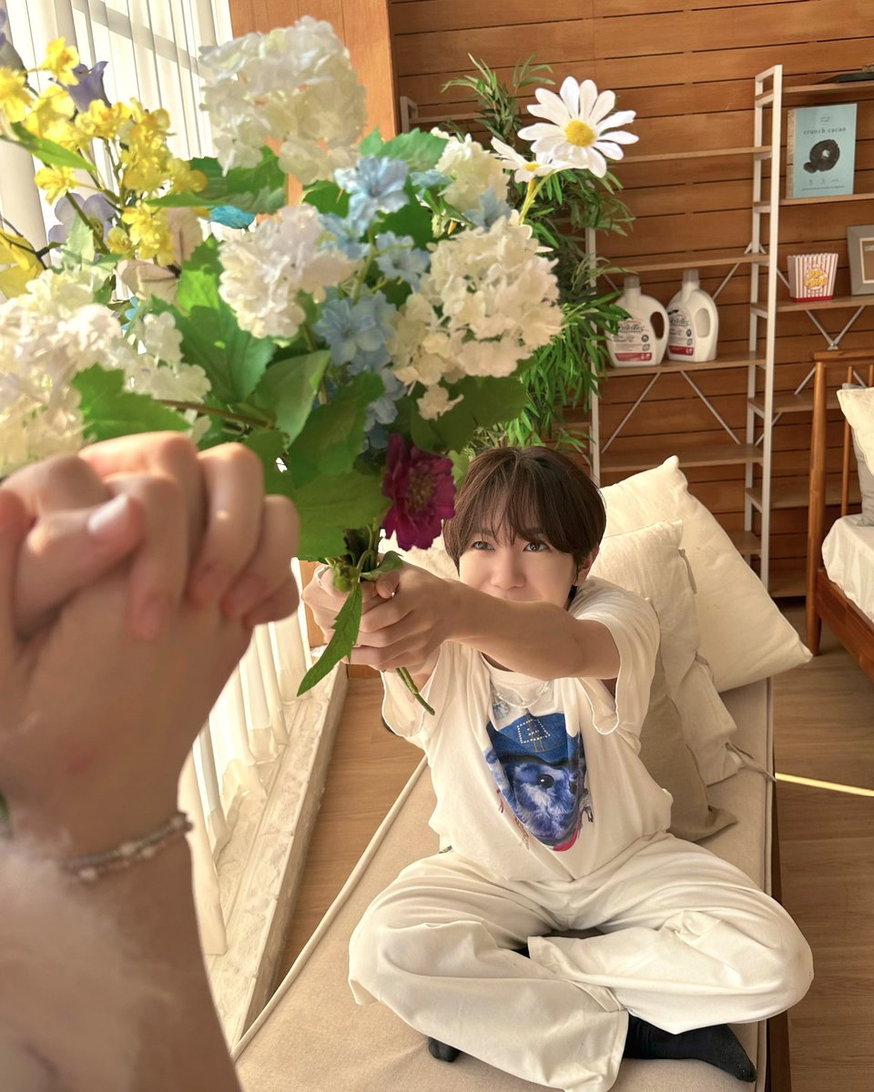 ⁿʸᵒⁿʸᵒ tweet media