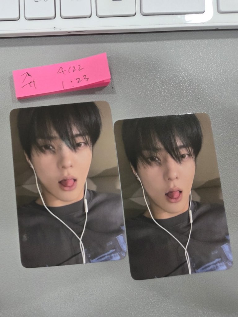 쥬 (late reply) tweet media