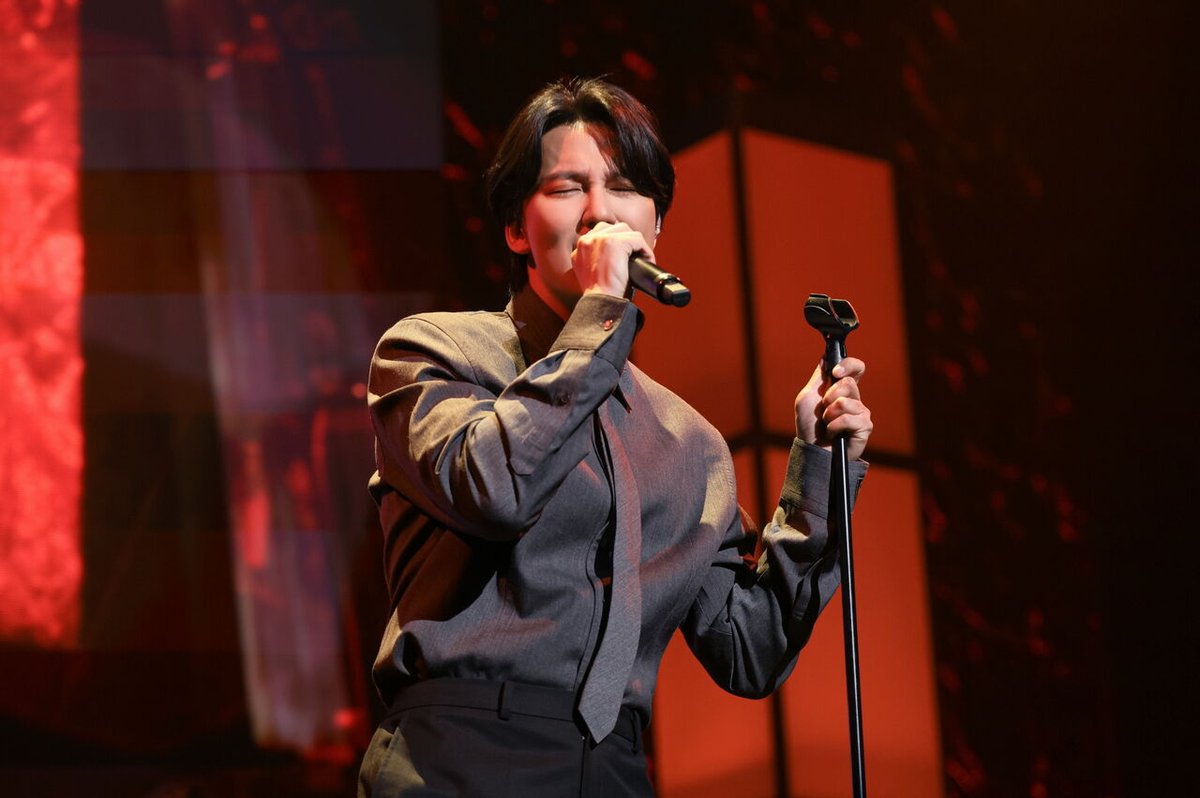 SBS_star's tweet image. “Kim Nam-gil Holds Marathon Fan Meeting in Japan: 540 Minutes of Performances Over Two Days
👉 Read full story here : sbsstar.net/article/N10085…

#kimnamgil #fanmeeting #celeb #SBSStar #KEntertainmentNews
Follow @SBS_star for more updates!”