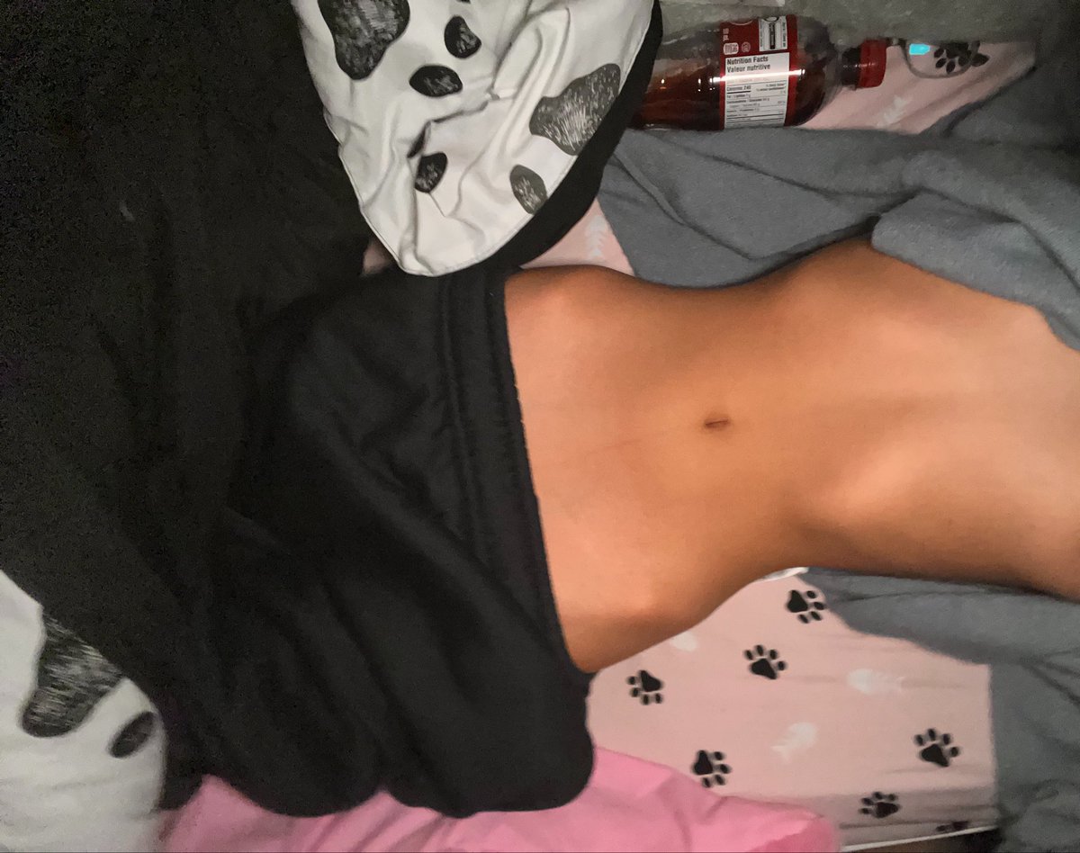 empyreandolly's tweet image. Hi guys random bodycheck!!
#edtwt #bodycheck #ed #bc