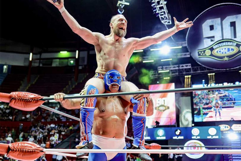 Nadie considera que Panther tomó un segundo aire en su carrera gracias a la motivación que Danielson le inyectó al saber que era su héroe, asi de gigante es la figura de Bryan.
Tampoco rebajen lo que Cena y Styles han hecho, cada quién tiene su cuerpo y sabe sus limites.

#CMLL