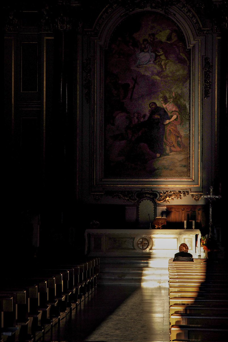 Santi_VGS's tweet photo. «Dios es un poeta, que hace las cosas de manera armoniosa. En la Edad Media, cuando aún no había libros de catecismo, la catequesis se encontraba en las catedrales. Y estas son monumentos de la belleza de la fe. La fe es bella»

Papa Francisco (Conv. con Dominique Wolton, 2016) https://t.co/cLEesZ10Gs