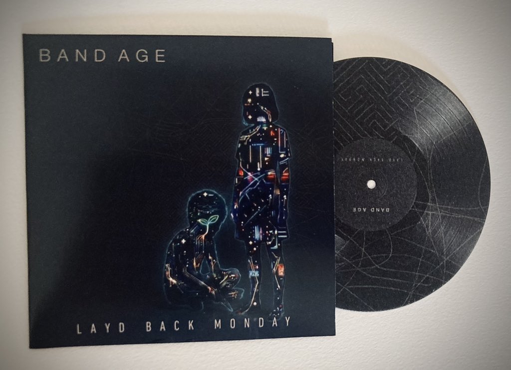 『Coaster  Disc / BAND AGE💿』

2026/4/19（Sun.） release!!
LAYD BACK MONDAY
¥500-（tax in）

紙ジャケット＋QRコード付きのレコード型
紙コースターが入っておりそこから楽曲のダウンロードが出来ます😁✨

Recorded, Edited and Mastered by yj (yj studio) <a href="/yj_AYANO/">yj（AYANO Vo&Gt）</a>
