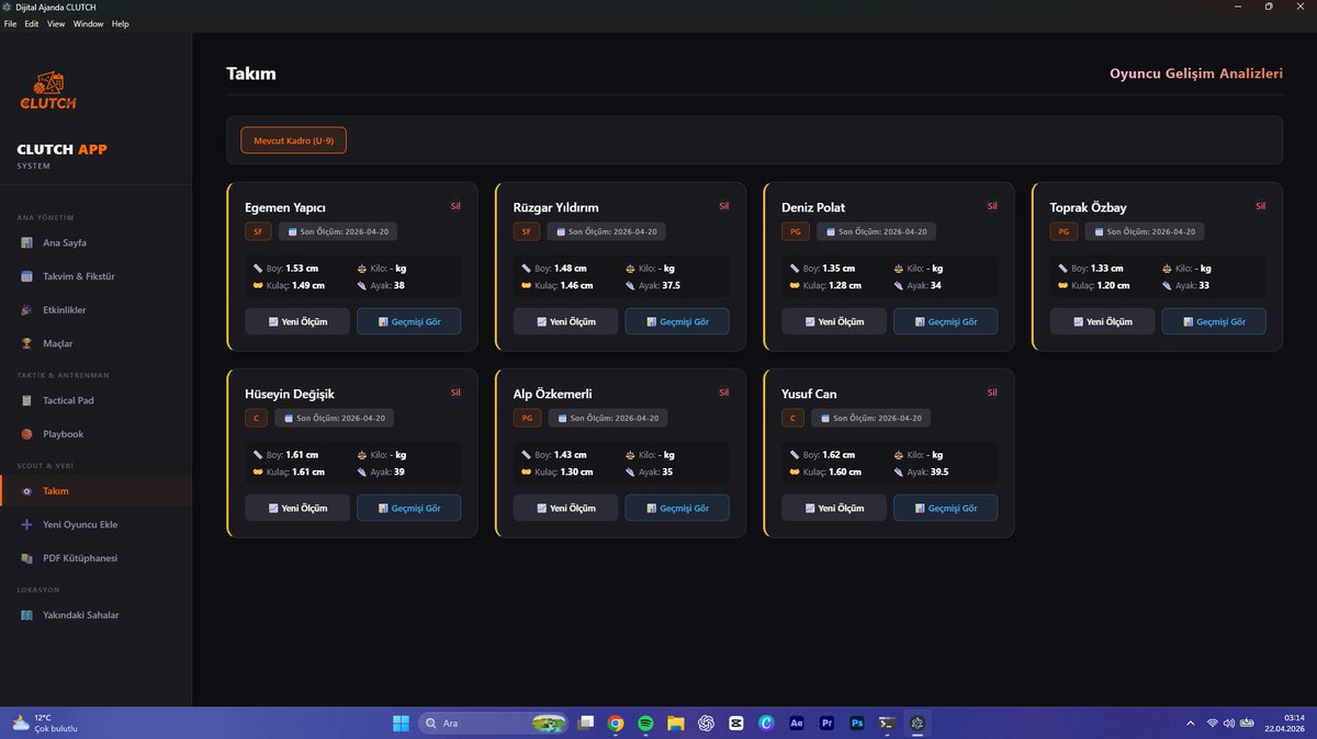 Tahiremre_'s tweet image. Defterde kaybolan setler, takip edilemeyen gelişim🏀
Antrenörlerin işini kolaylaştıracak CLUTCH yolda!🚀

✍️ Tactical Pad📈Scout &amp;amp; Fiziksel Takip📺Video Playbook
Tamamen saha içinden, yerli ve pratik. Sizce başka ne olmalı? 👇
#clutch #basketball #coaching #basketbol #scouting