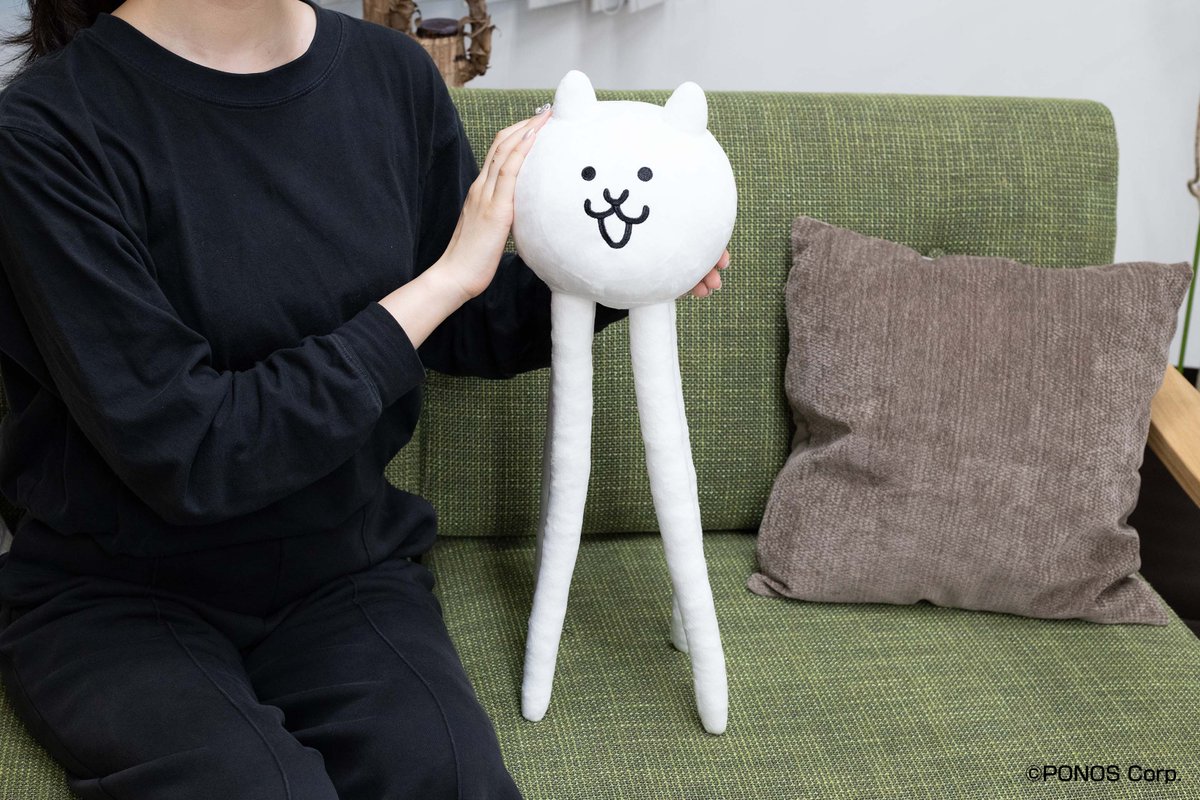 ?4月発売商品? 【にゃんこ大戦争】 ・BIGぬいぐるみ（キモネコ 