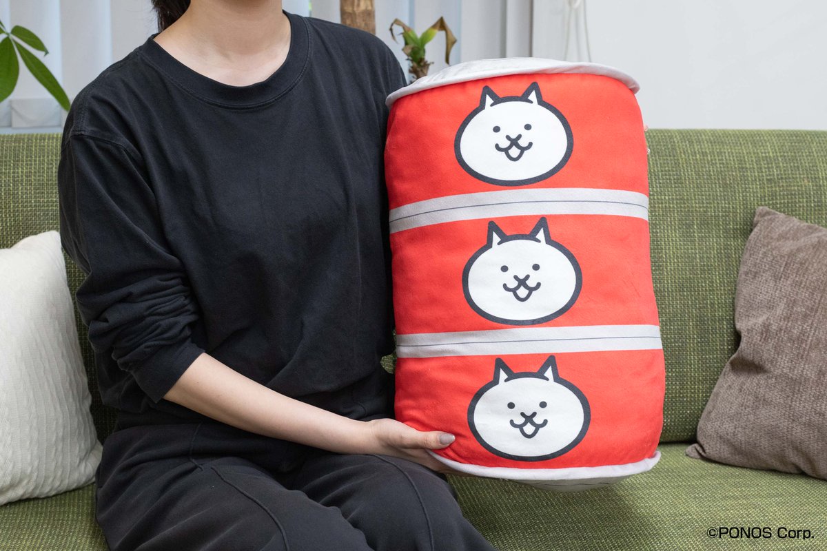 🥫4月発売商品🥫 【にゃんこ大戦争】 ・BIGぬいぐるみ（キモネコ