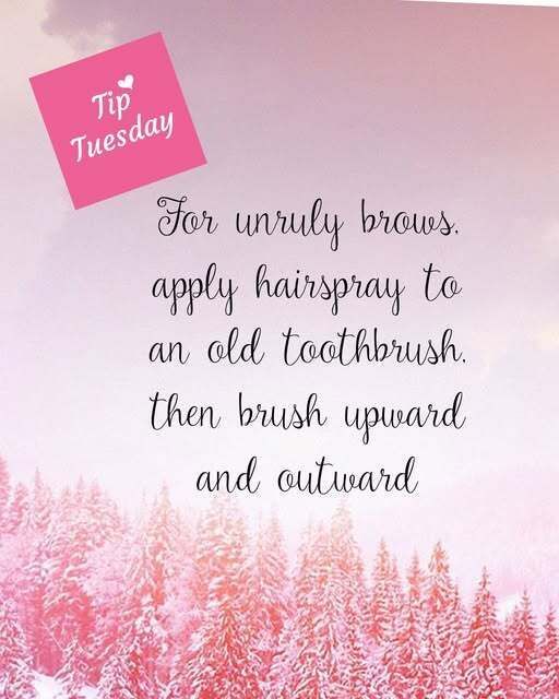 CathyAvon225's tweet image. ✨ Tip Tuesday ✨

Got unruly brows doing their own thing?

A quick trick: spray a little hairspray on a clean toothbrush and gently brush your brows up and out for a polished, lifted look that stays put.

#TipTuesday #BrowHack #BeautyMadeSimple #AvonBeauty #FlawlessBrows