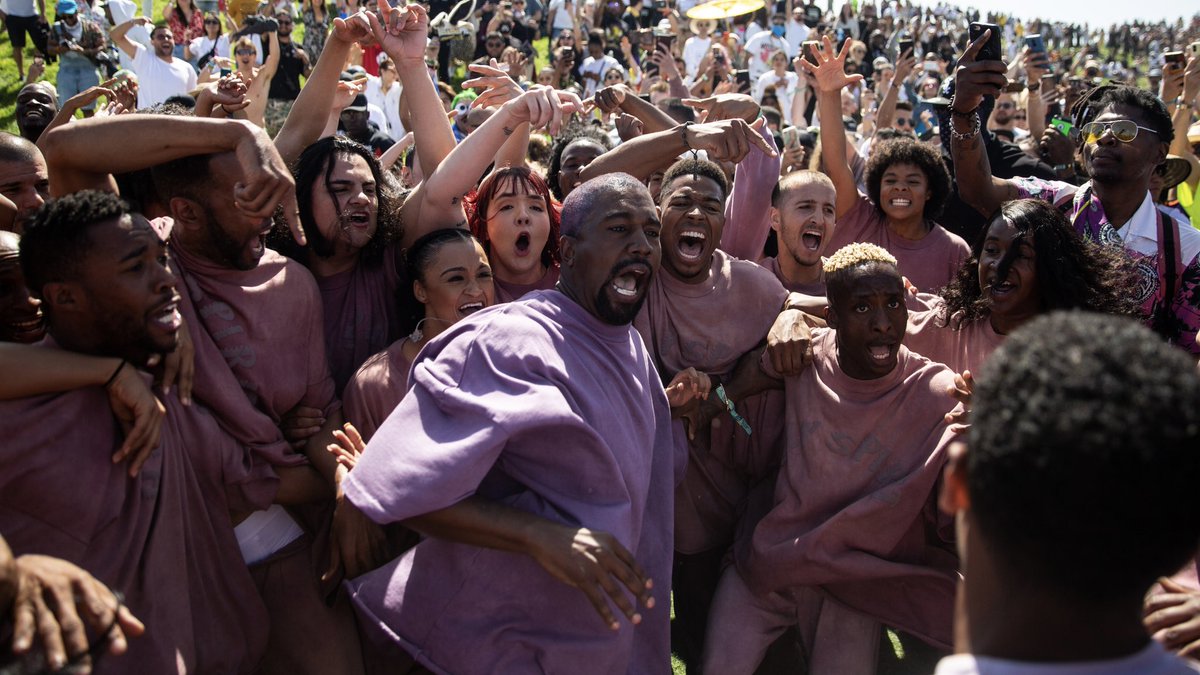 Rap's tweet photo. Ye's Sunday Service at Coachella was 7 years ago today ✝️❤️ https://t.co/r4lr2clgeC