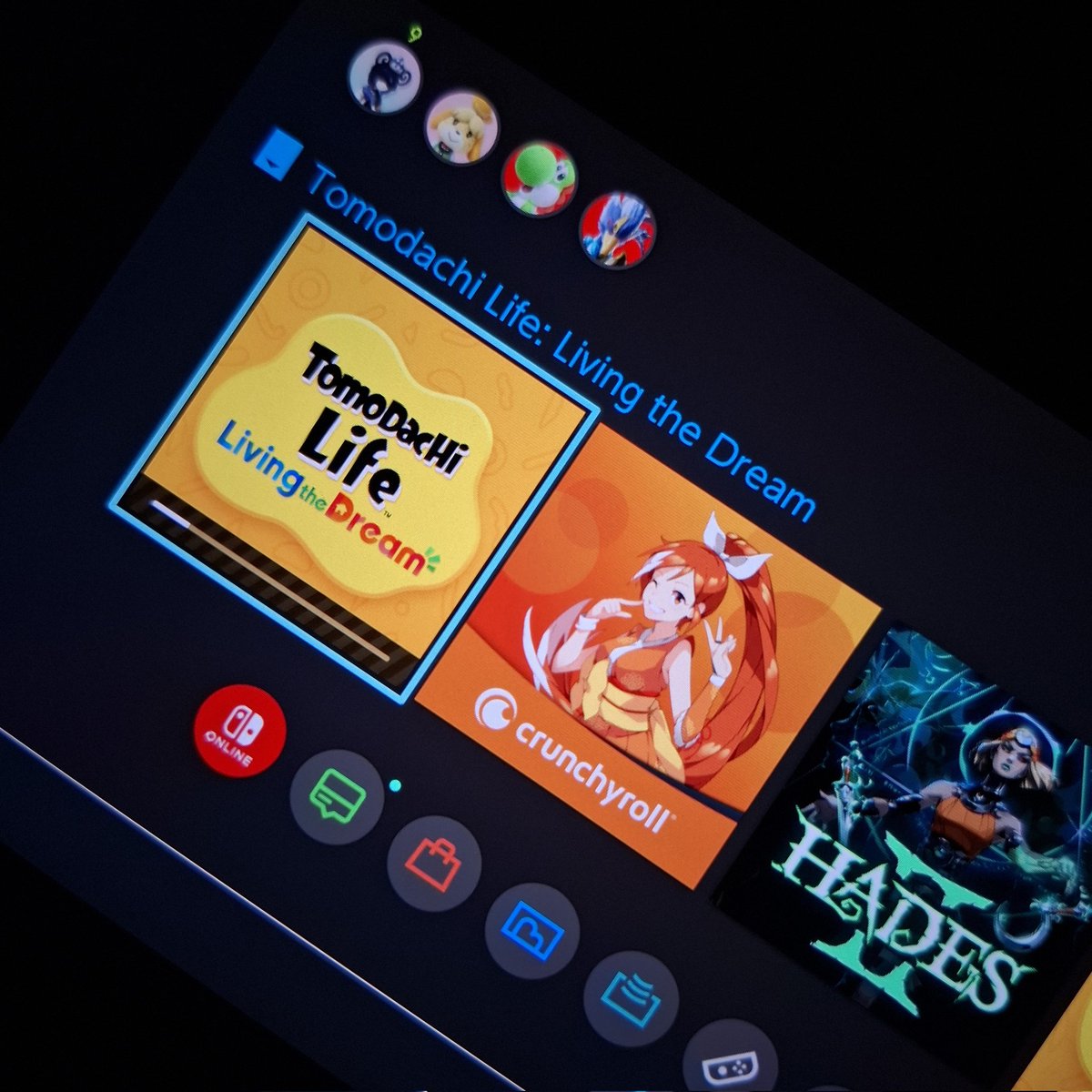 ⋆ val ⋆ tweet media