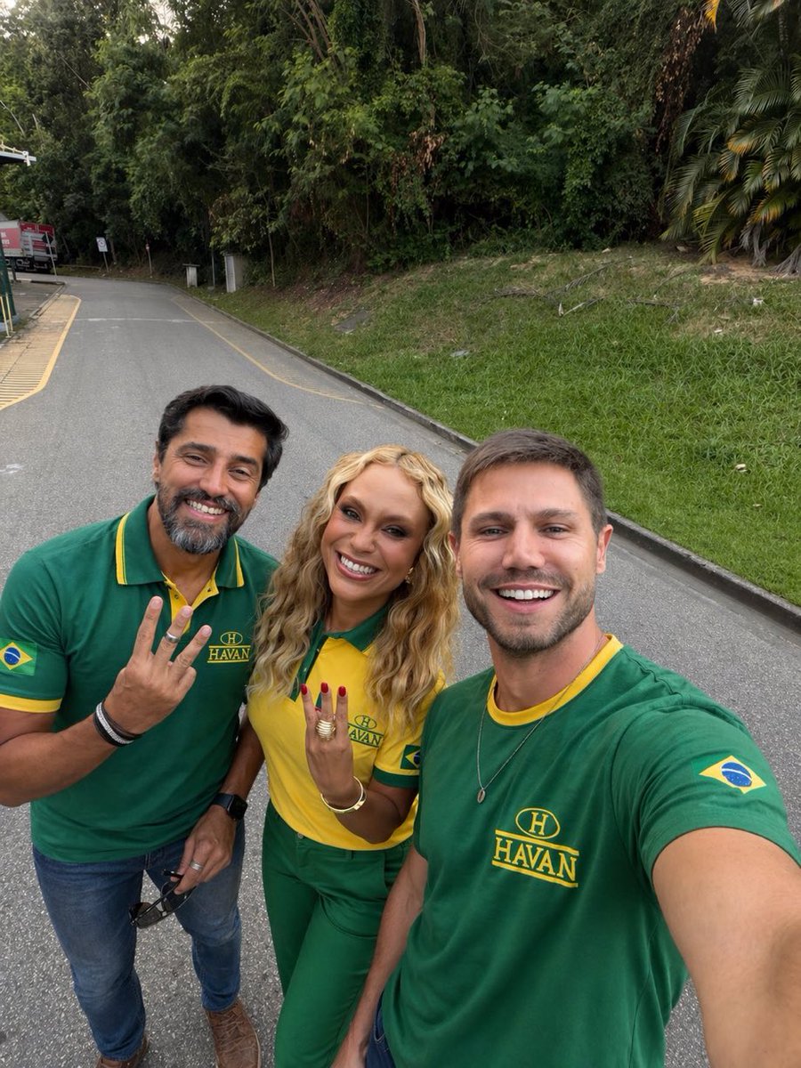 Fluzudo Renault 🧙 🚩 tweet media