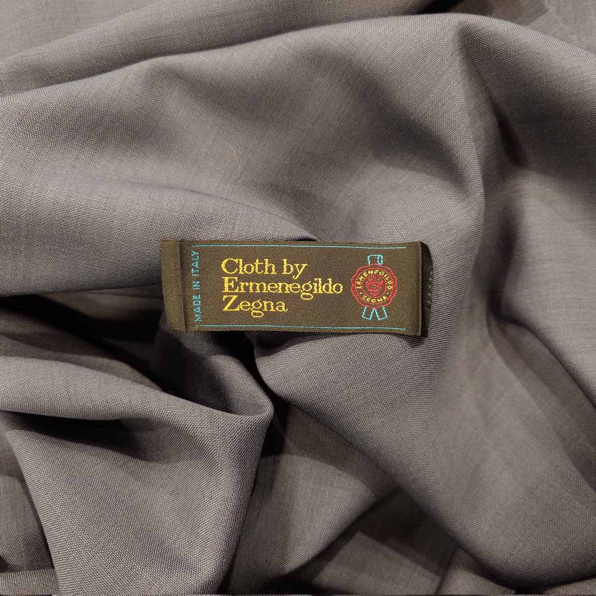 tailorteramoto's tweet photo. エルメネジルド・ゼニアのオーダースーツ地、ハイ・パフォーマンス・モヘア
Ermenegildo Zegna
HIGH PERFORMANCE - MOHAIR
55% KID MOHAIR &amp; 45% SUPERFINE AUSTRALIAN WOOL
VINTAGE 1994

https://t.co/1YK60nQ3bL https://t.co/evxJjObXsM