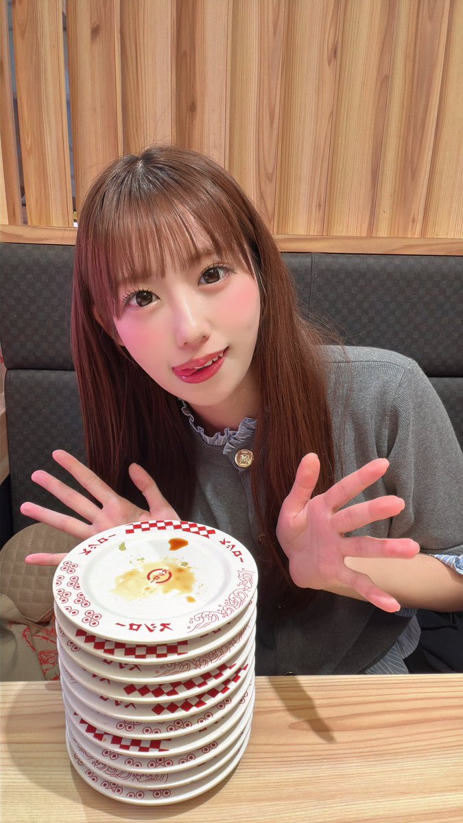 山岸奈津美@虹色の飛行少女/LOVEME tweet media