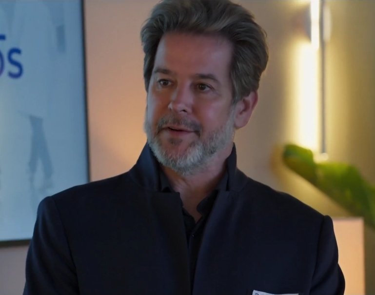 "Agora a culpa é minha pelo que aconteceu" 
Ele tendo literalmente atropelado o Leonardo #TrêsGraças