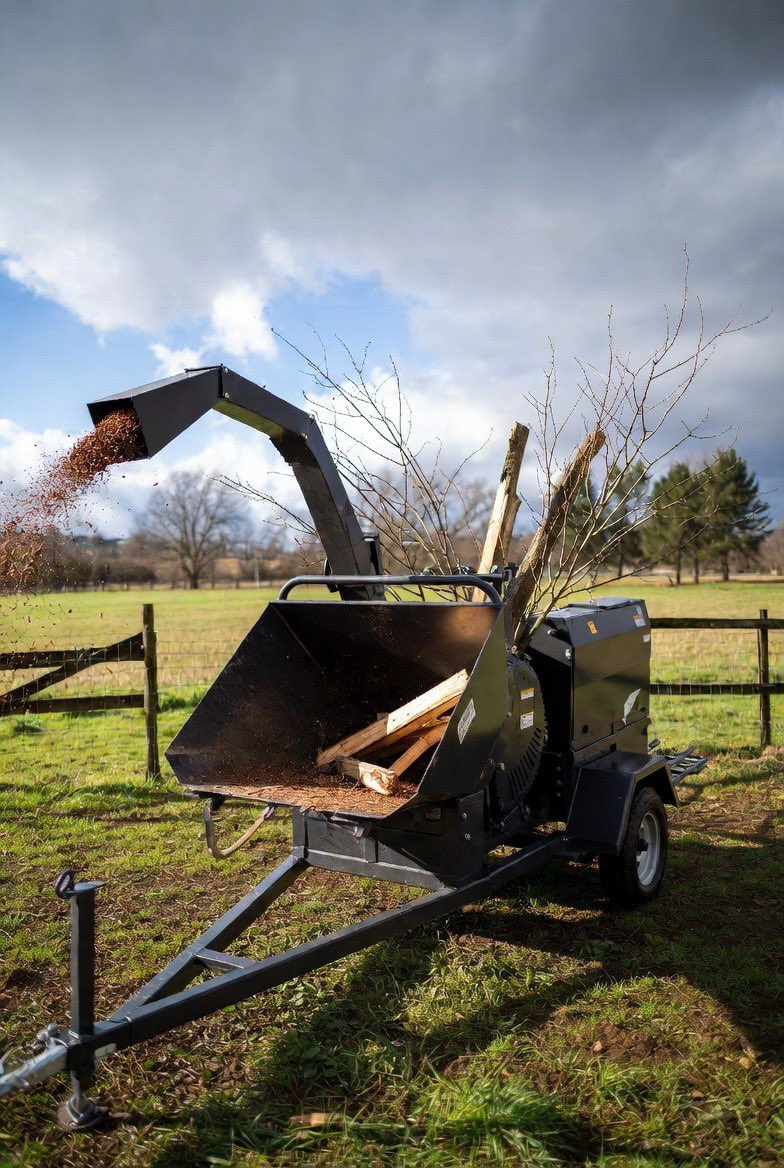 Trucker Dan tweet media