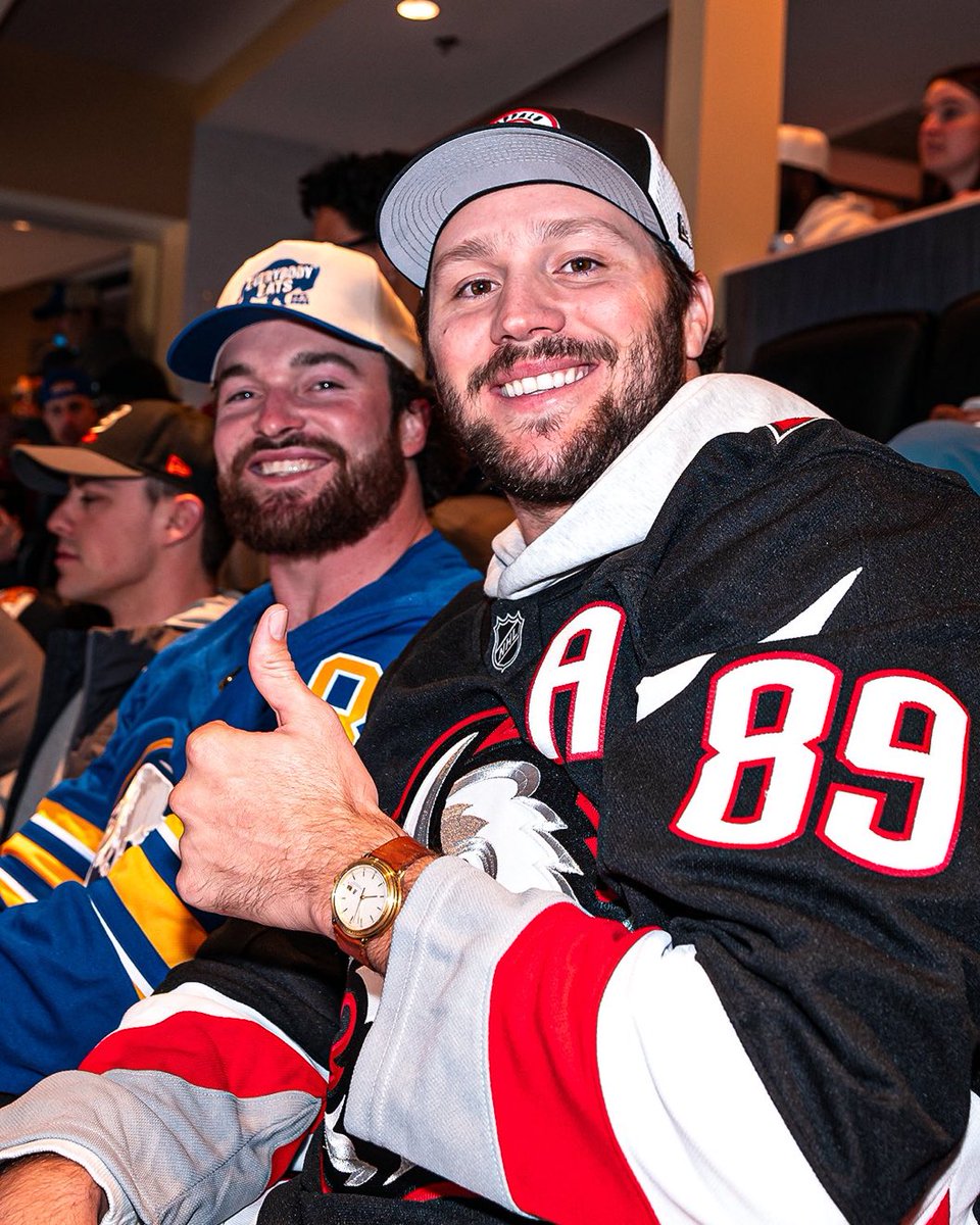 SabresBuzz's tweet image. @JoshAllenQB More cowbell! #Drummer #LetsGoBuffalo ⚔️ #BillsMafia