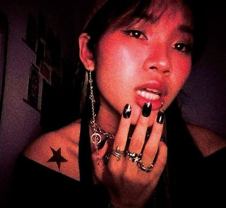 karina SHOTTIES 💢 tweet media