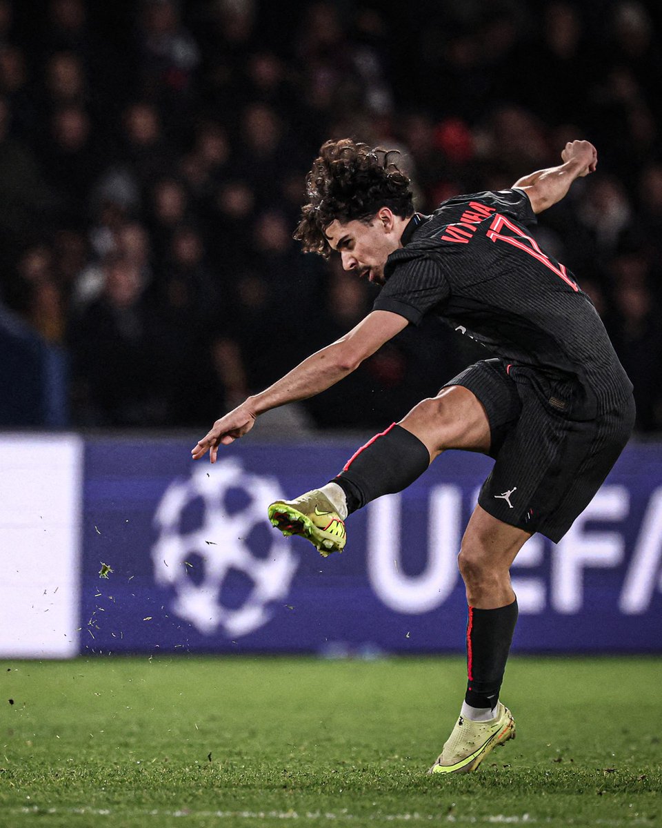 🚨Most goals by a midfielder in the last 3 champions leagues seasons: 

10 — Vitinha 
9 — Jude Bellingham 
7 — Florian Wirtz