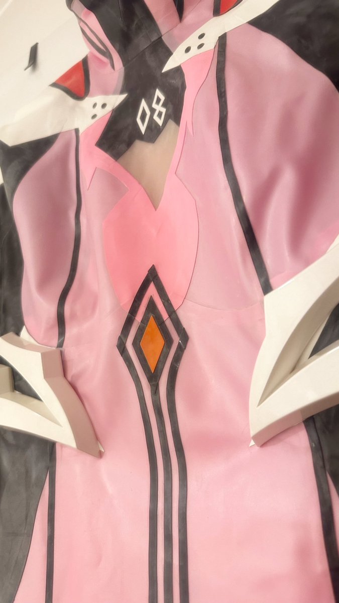 Look what arrived today from <a href="/LatexMidni45519/">Midnight Latex</a> !!!

Thank you everyone that helped make this happen!! I can’t wait to try her on! I will be ordering more from Midnight soon 😋

#latex #latexcosplay #evangelion #latexmodel #rubber