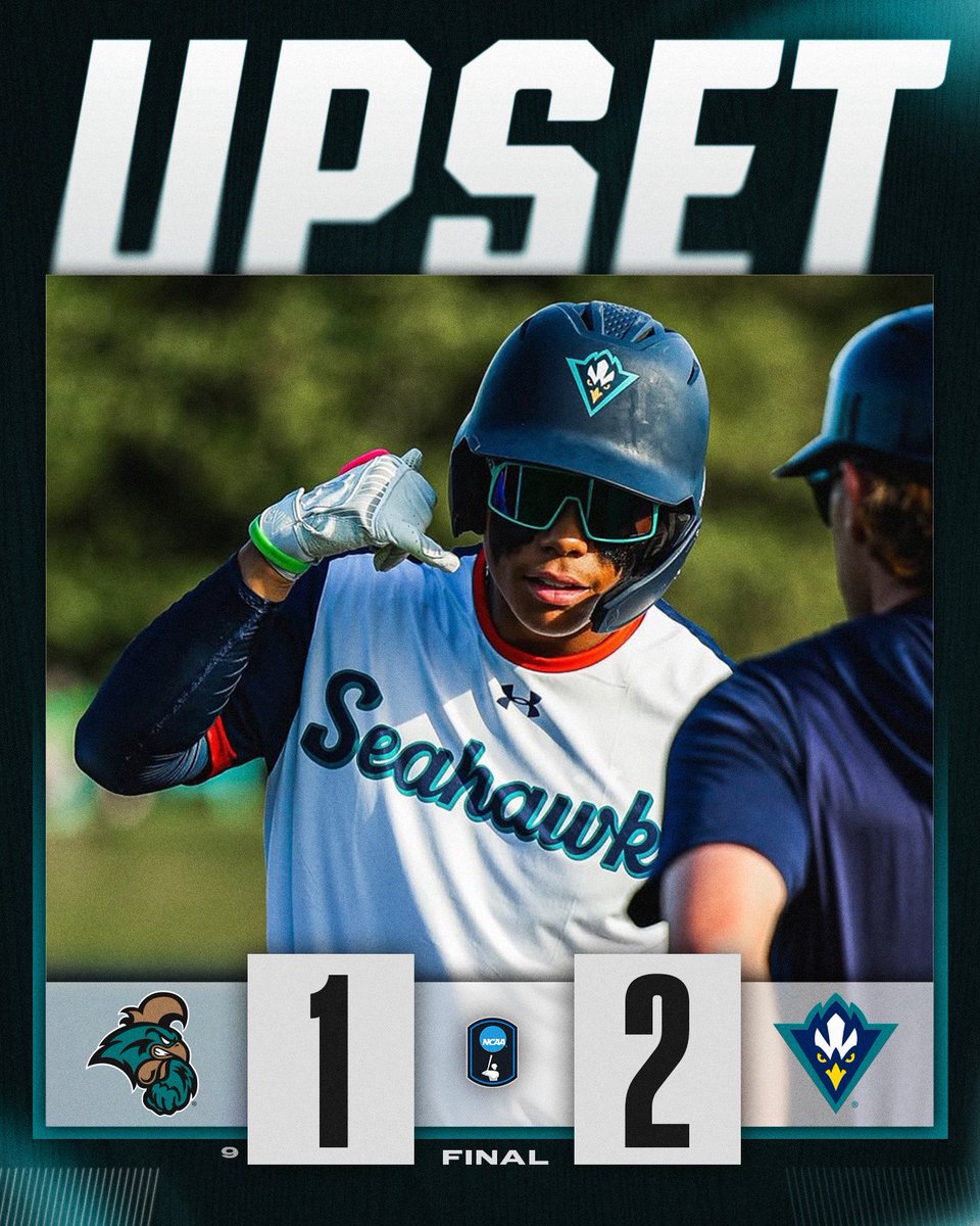 NCAABaseball's tweet image. THE SEAHAWKS ANSWERED THE CALL… FOR AN UPSET 🤙

@UNCWBaseball walks it off for the dub against No. 9 Coastal, 2-1!

#NCAABaseball