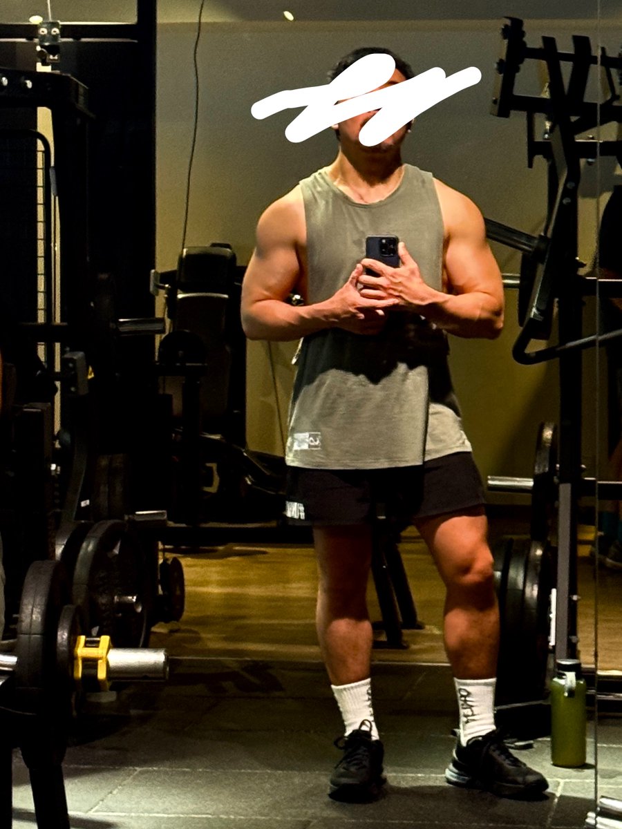 Junfitlog's tweet image. 筋トレルーティン変えてみて1周ちょい。
まあまあいい感じな気がするので当分はこのルーティンでやっていく。

#筋トレ #workoutmotivation