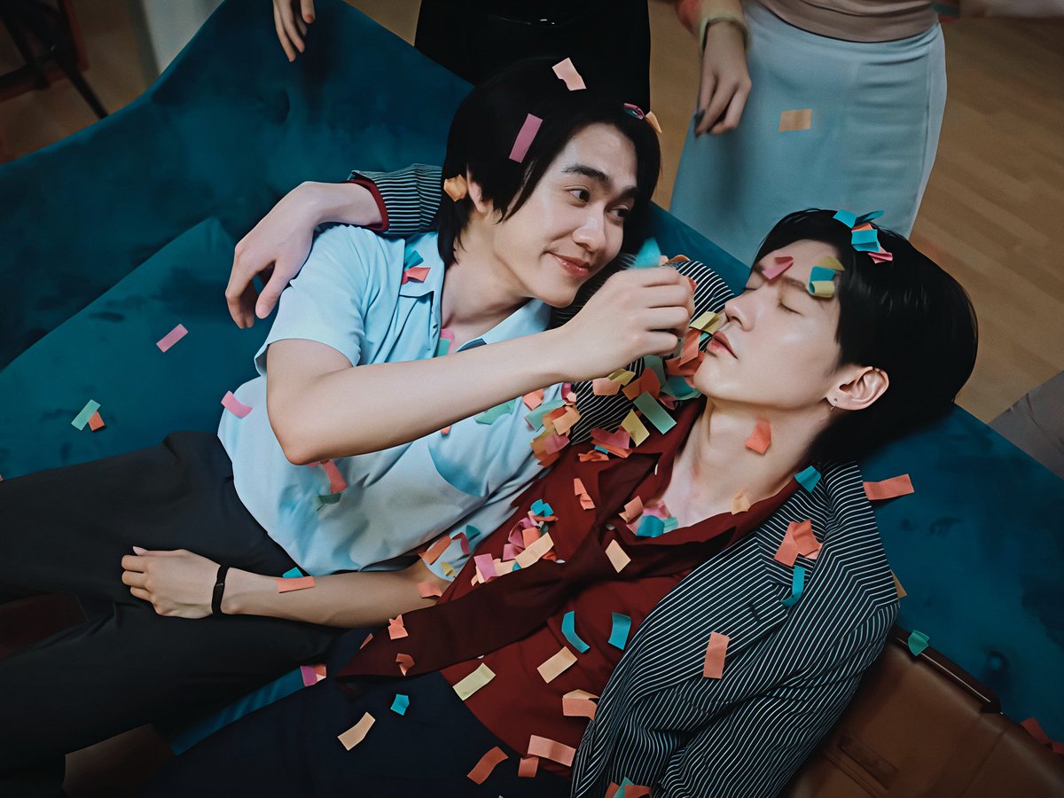 𝘤𝘩𝘦𝘳𝘳𝘺. tweet media