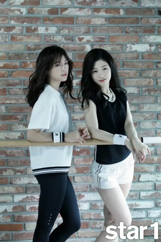 sejeopi_'s tweet image. 【2016.04.22】 📸Memories of #SEJEONG ~ 1st Magazine “Star 1 Korea” ❶

• What does I.O.I mean to Kim Sejeong?

Sunrise

• Sejeong and Somi were always vying for first and second place, unintentionally becoming competitors.

I really hate that kind of composition. I've also