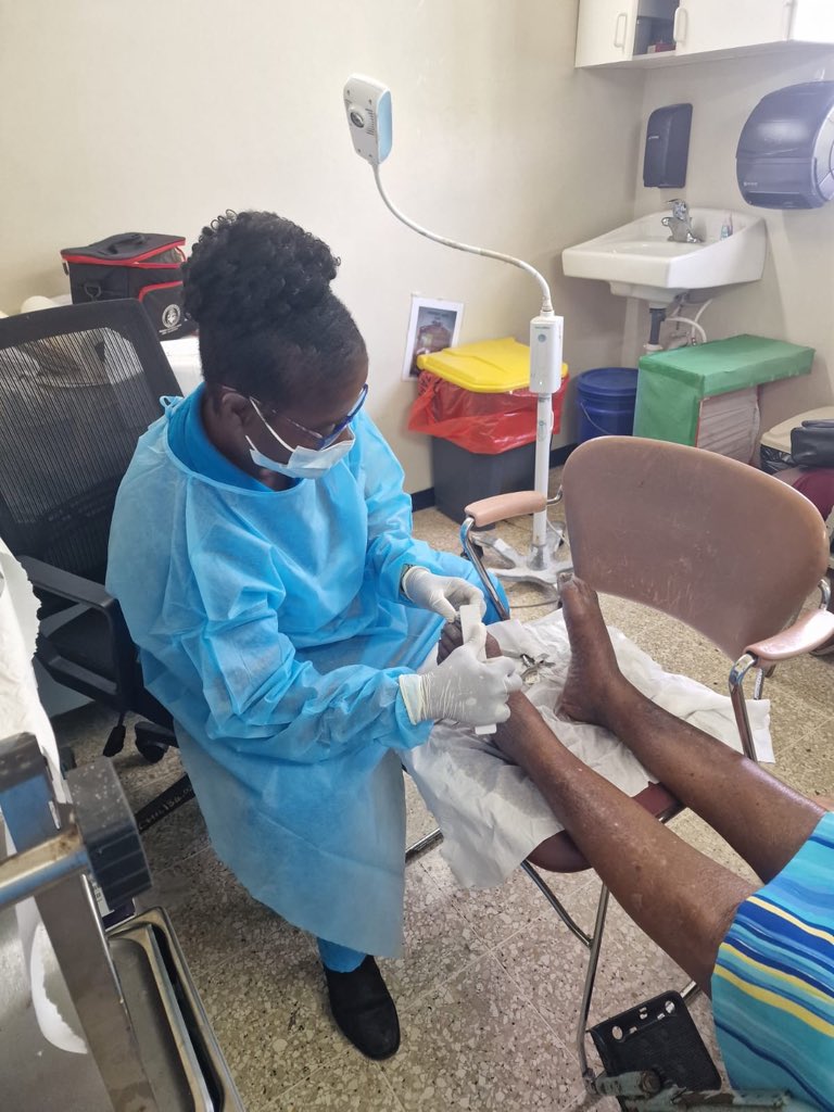 SRHAJamaica's tweet photo. On Thursday, April 16, the Manchester Health Department through its Foot Care Unit hosted a Diabetic Foot Care event, highlighting the importance of prevention, early detection, and proper foot care for persons living with diabetes. https://t.co/hSntrUv4cv