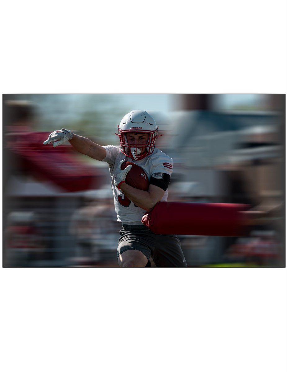 WabashFB's tweet photo. Motion…

#waf https://t.co/GXPp0ovK3B