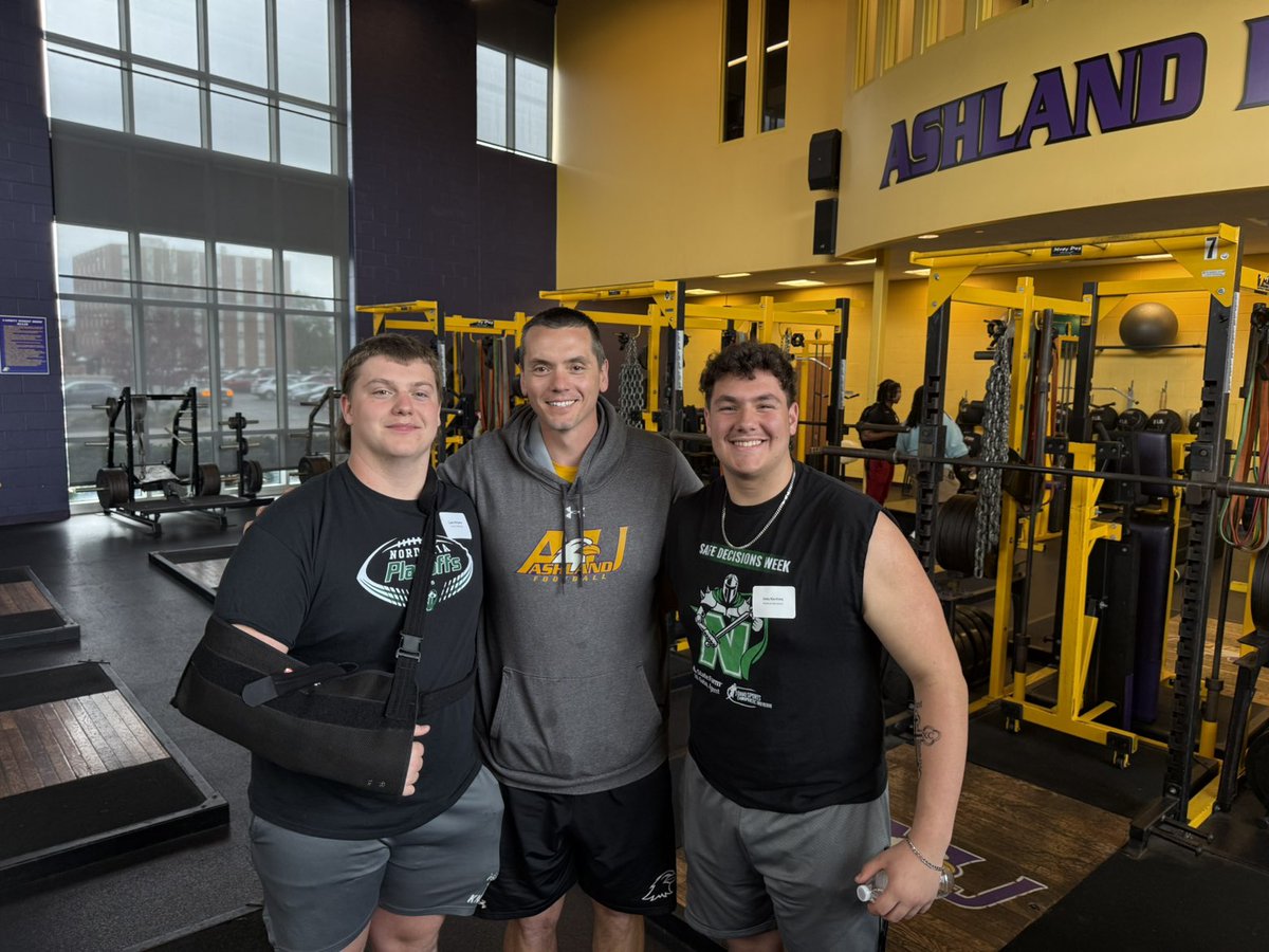 Luke_55Williams's tweet photo. Thank you @CoachGTurnbaugh for inviting me to Ashland's Junior Day visit this past weekend! Loved seeing the O-line and D-line competing in the scrimmage! Can't wait to learn more about @AshlandFB 
@NordKnightFB @JimCordle63 @jmun011 @neohiohsfb https://t.co/E4afX5L6yU