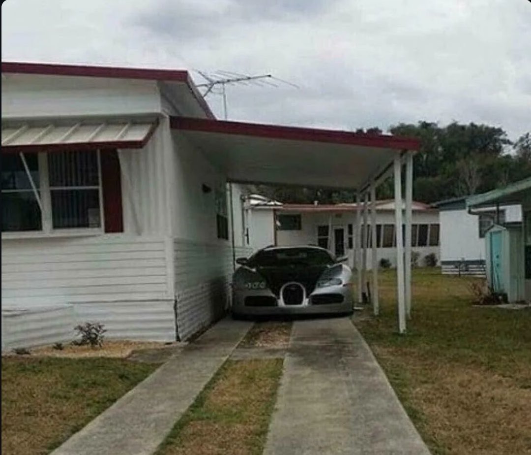 ettingermentum tweet media