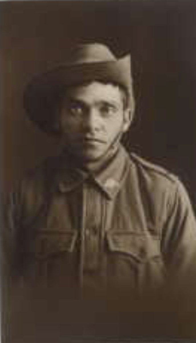 Ben Thompson tweet media