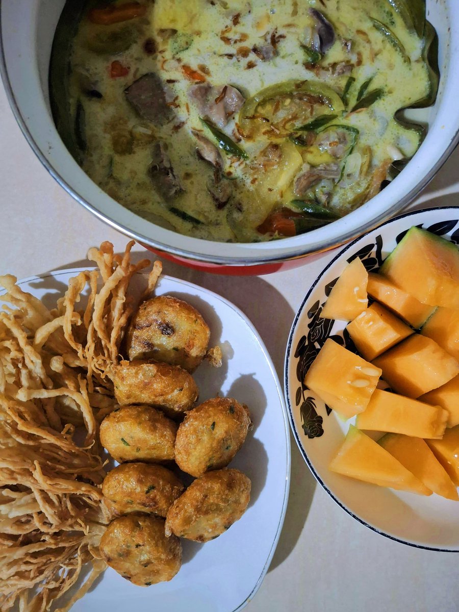 alfin__________'s tweet photo. Tiba Tiba masak masakan https://t.co/GkzjT37Kyr