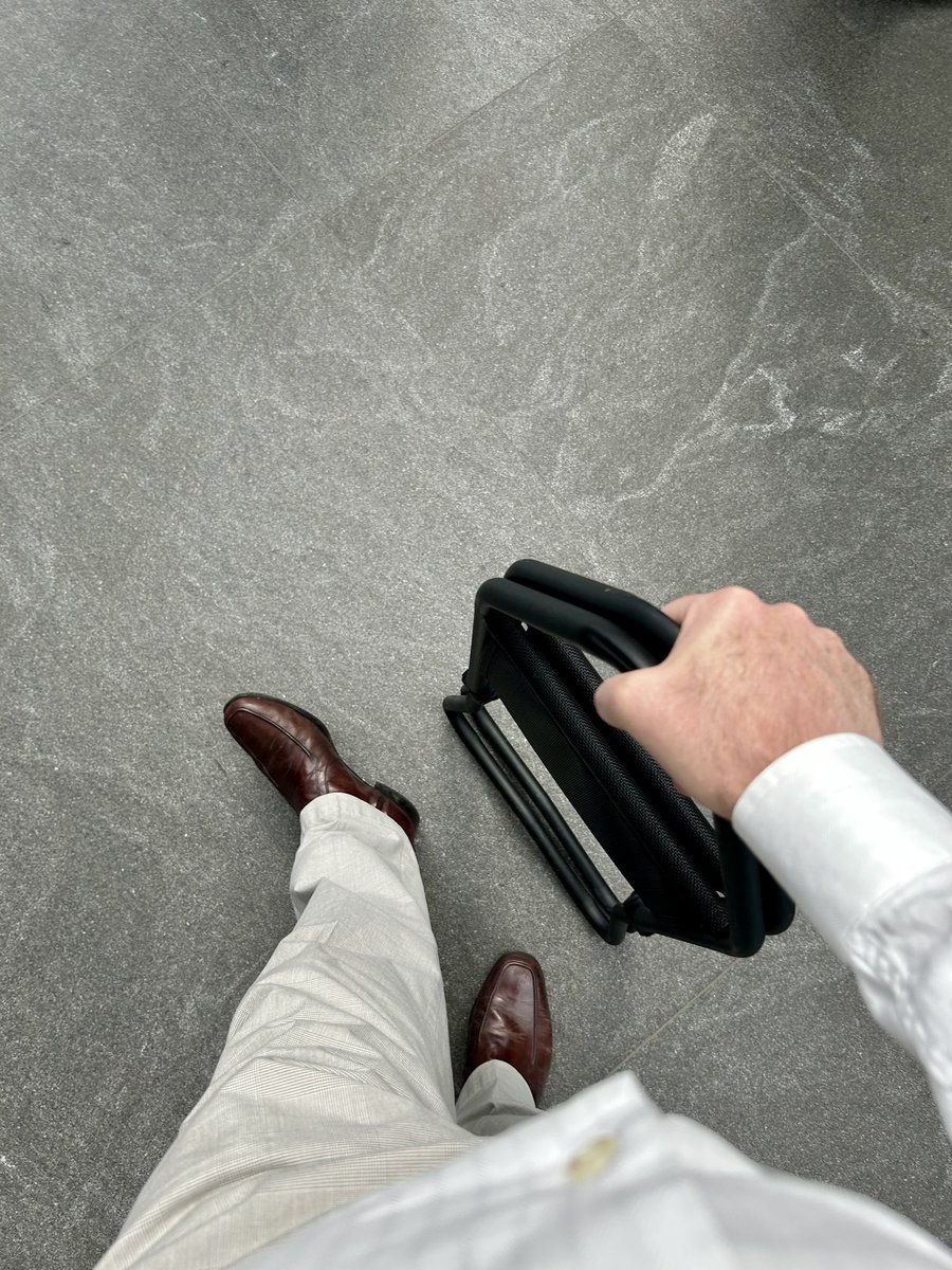 GuyInCLE216's tweet photo. One of my favorite pairs of zip boots. The leather soles made a nice clicking sound in the galleries. https://t.co/GXYtVbWKdw