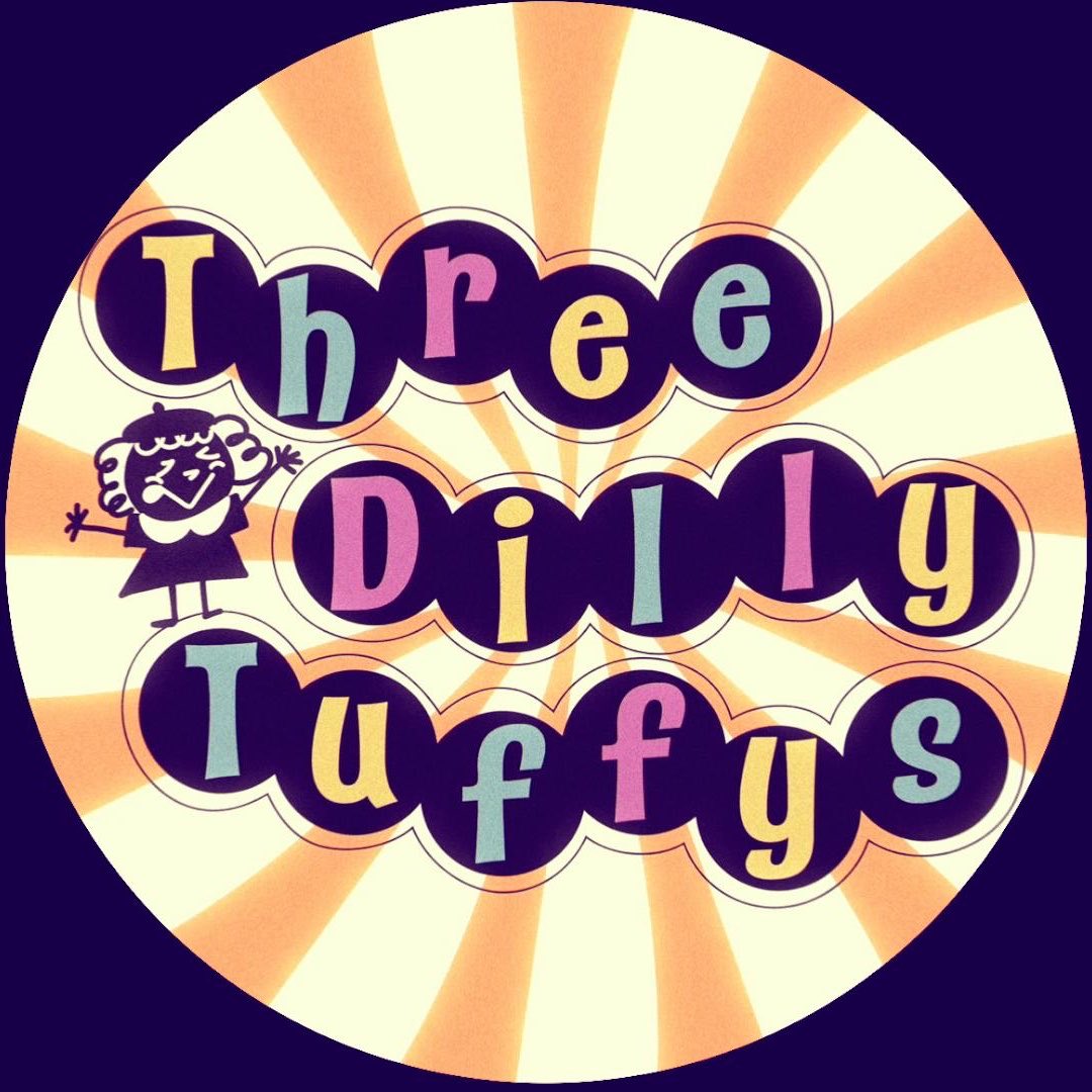 magicbag_info's tweet photo. Three Dilly Tuffys
2025年結成。3ピースガールズバンド。Garage Rock’n’Roll British beatなど、60年代に影響を受けたサウンドをベースに、全員が演奏しながら歌うスタイルで、キュートでワイルド、ちょっぴりクセのあるRock’n’Rollを展開。
Nakkie / Dr &amp; Vo
Carole ai❣️ / Gu &amp; Vo
Midori / Ba &amp; Vo https://t.co/RIEp7SbI9n