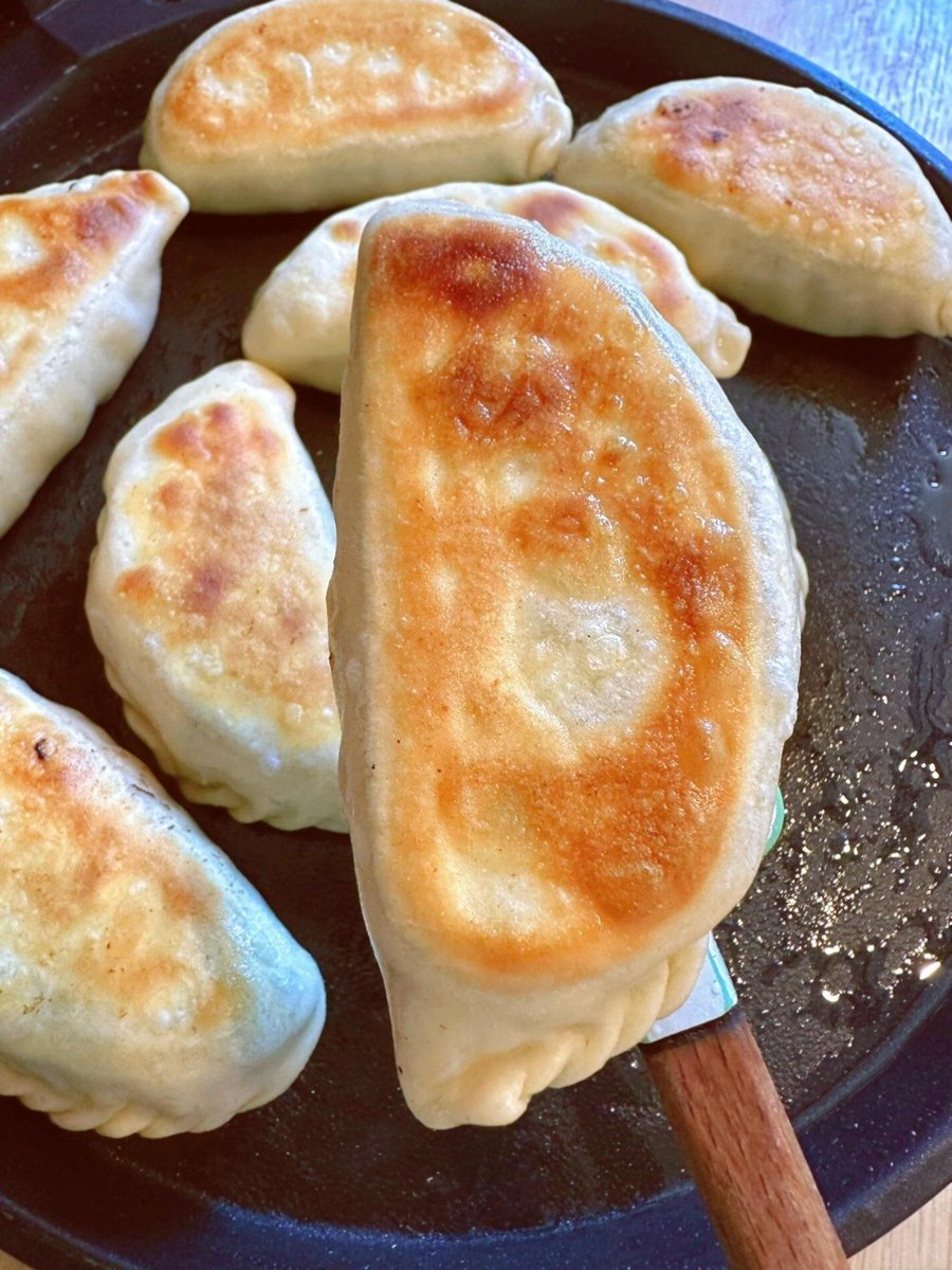 Deianeira tweet media