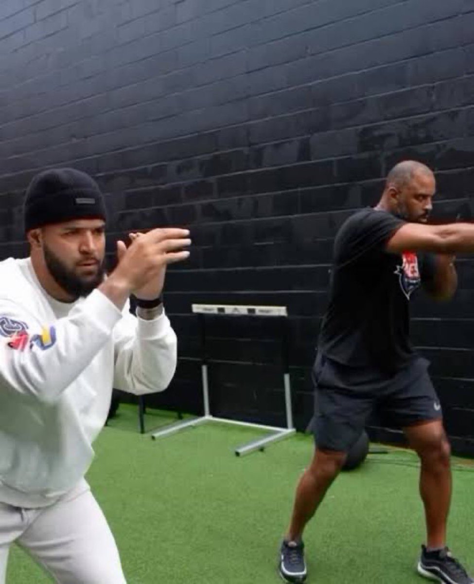 RogueHouSports's tweet photo. Ime Udoka and Fred VanVleet in front of Toyota Center when they heard James Harden was coming to stabilize the Rockets offense. https://t.co/BGyXT8X9ZL